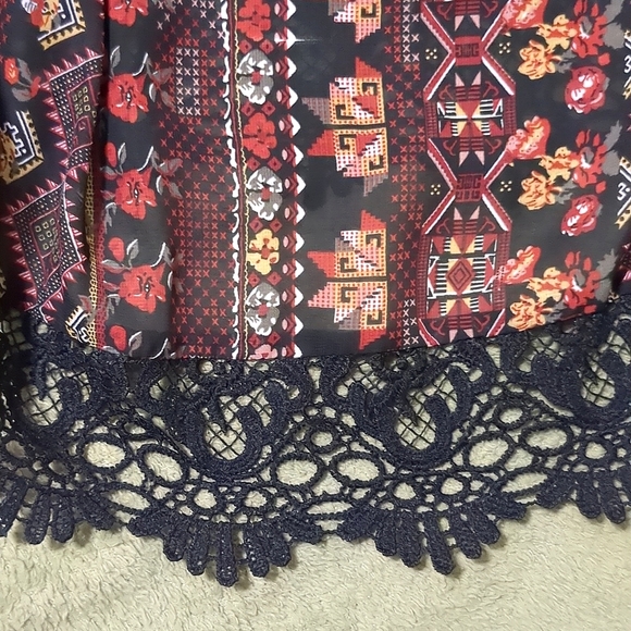 Rue21 Sheer Cold Shoulder Puff Sleeve Geometric Floral Lace Long Sleeve Blouse - Picture 3 of 7